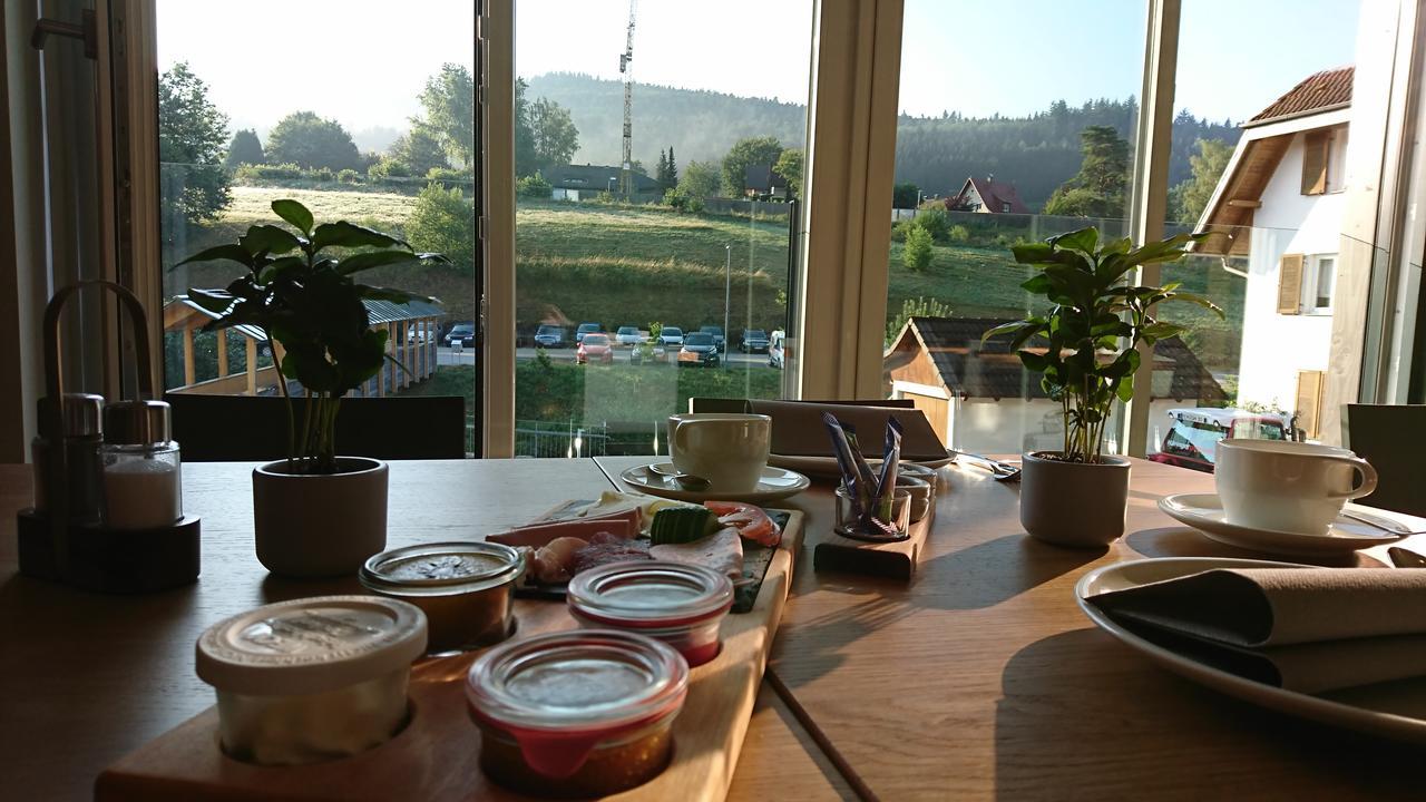 Hotel Restaurant Kochschule Roessle Эльцах Экстерьер фото